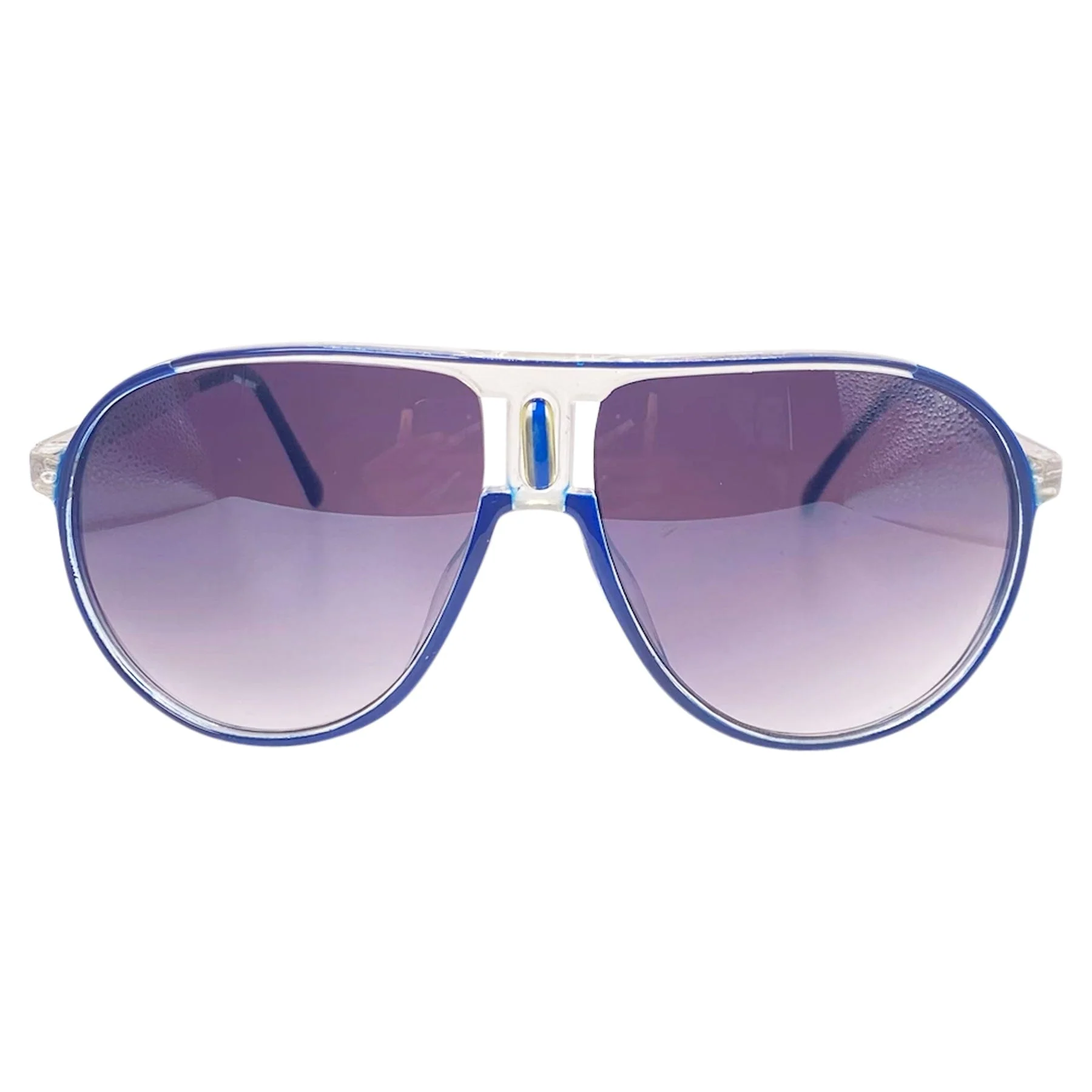 Vibrant Journeys Discover the Essence of Fashionable Eyewear